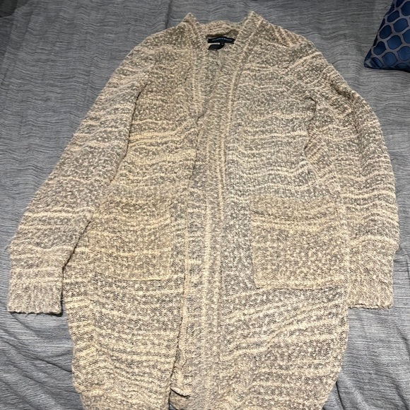 Melissa and Marley long cardigan - Picture 1 of 2